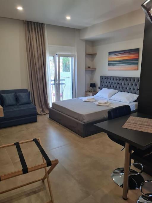 Fay'S Luxury Loft Lejlighed Volos Eksteriør billede